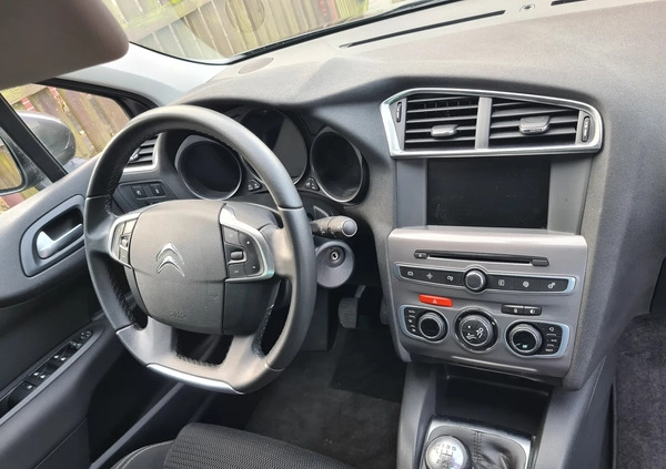 Citroen C4 cena 34500 przebieg: 156969, rok produkcji 2017 z Mieroszów małe 37